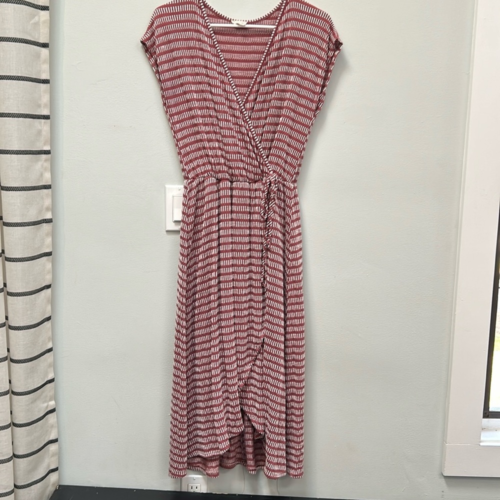 Caution to the wind cross front dress